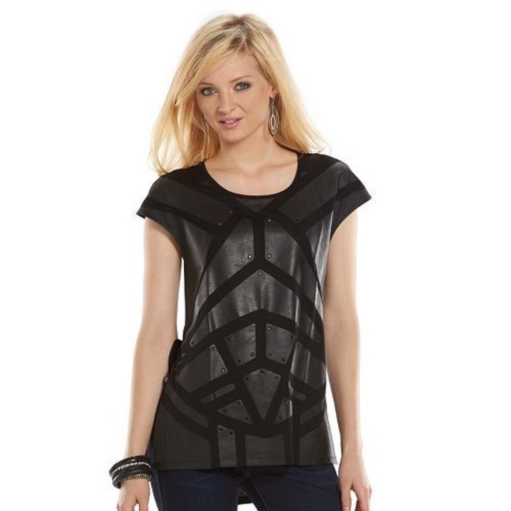 ROCK & REPUBLIC | Star Wars Darth Vader Tee - Picture 13 of 13